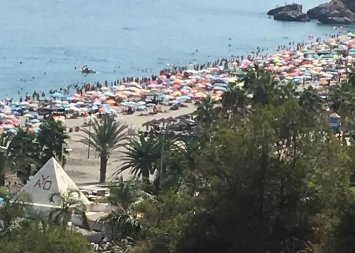 Casa Aljamar 11c * Nerja