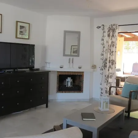 Casa Aljamar 11c Нерха